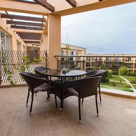 Апартамент Sozopoli Hills Созопол